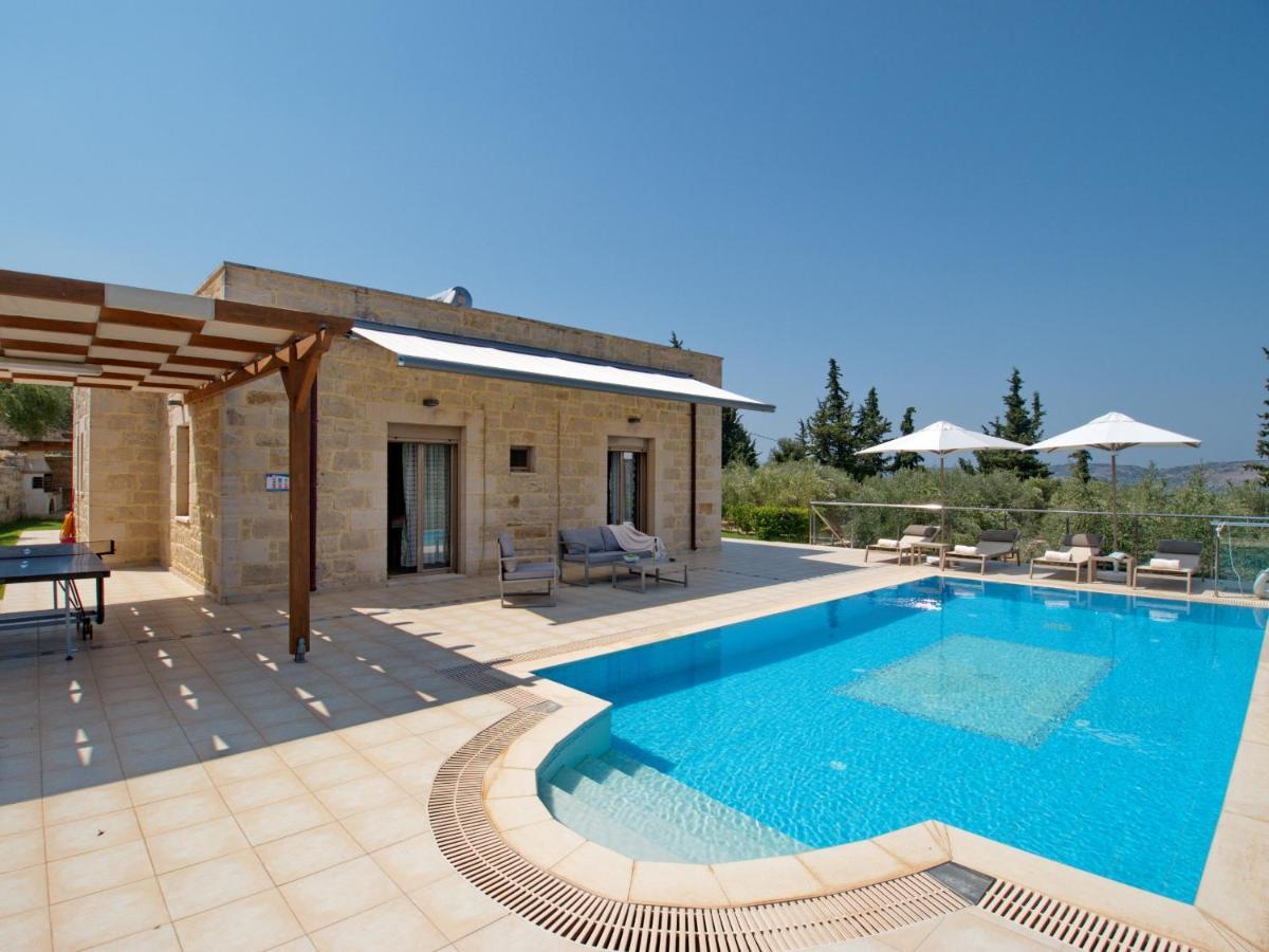 Villa Olivia With Pool Vrises Crete Alikampos 外观 照片